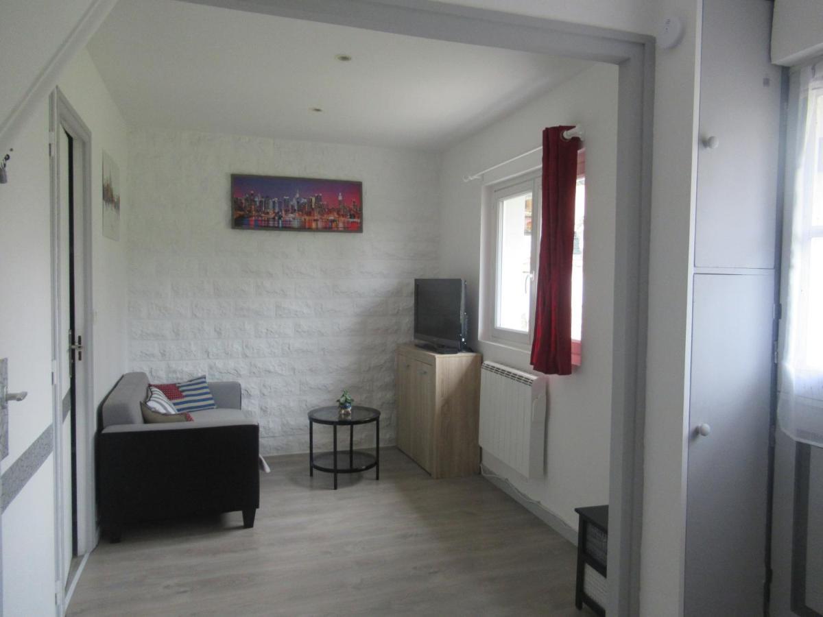 Chambre D'Hotes Proche Etretat Beaurepaire  エクステリア 写真
