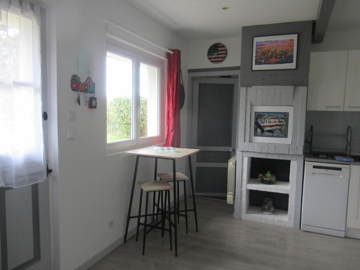 Chambre D'Hotes Proche Etretat Beaurepaire  エクステリア 写真